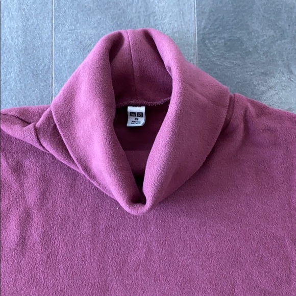 Women’s Uniqlo HEATTECH turtleneck pink - Picture 2 of 6